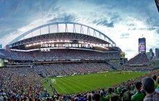 28圈中国-格拉纳达锋线双星闪耀 主场力克强敌展现复苏势头